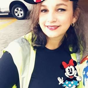 Meet your Posher, Yasmina